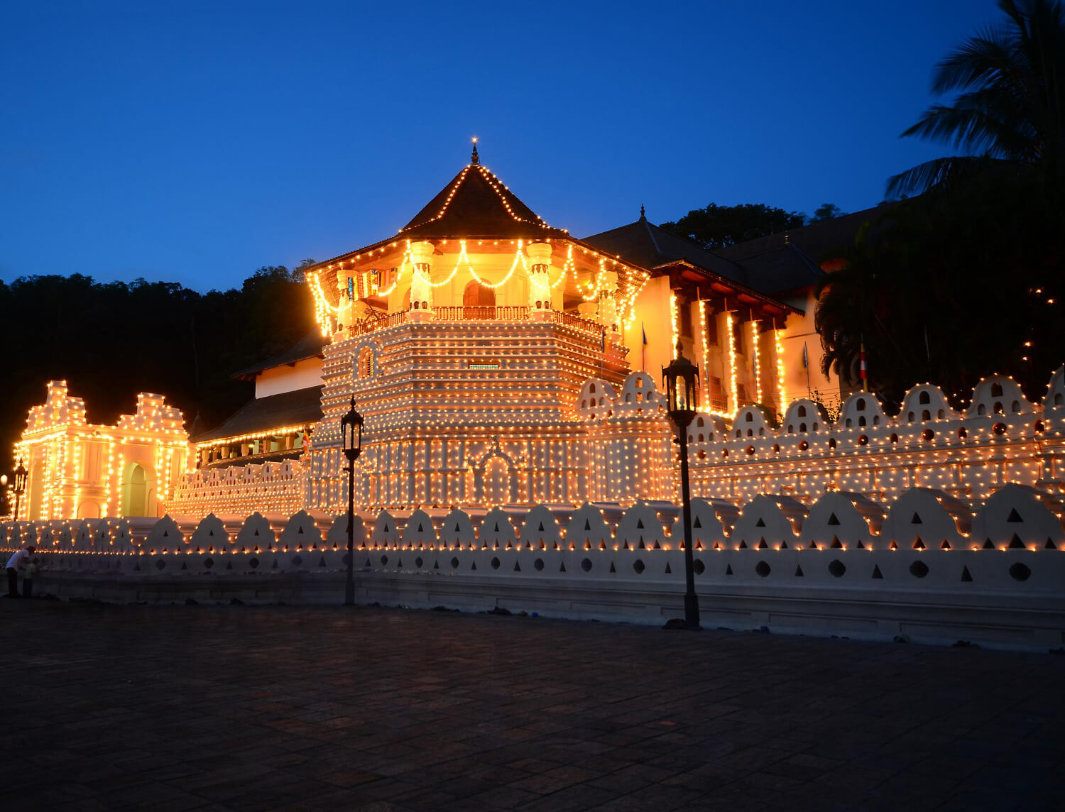 Enchanting Kandy: A Day of Culture, History, and Beauty