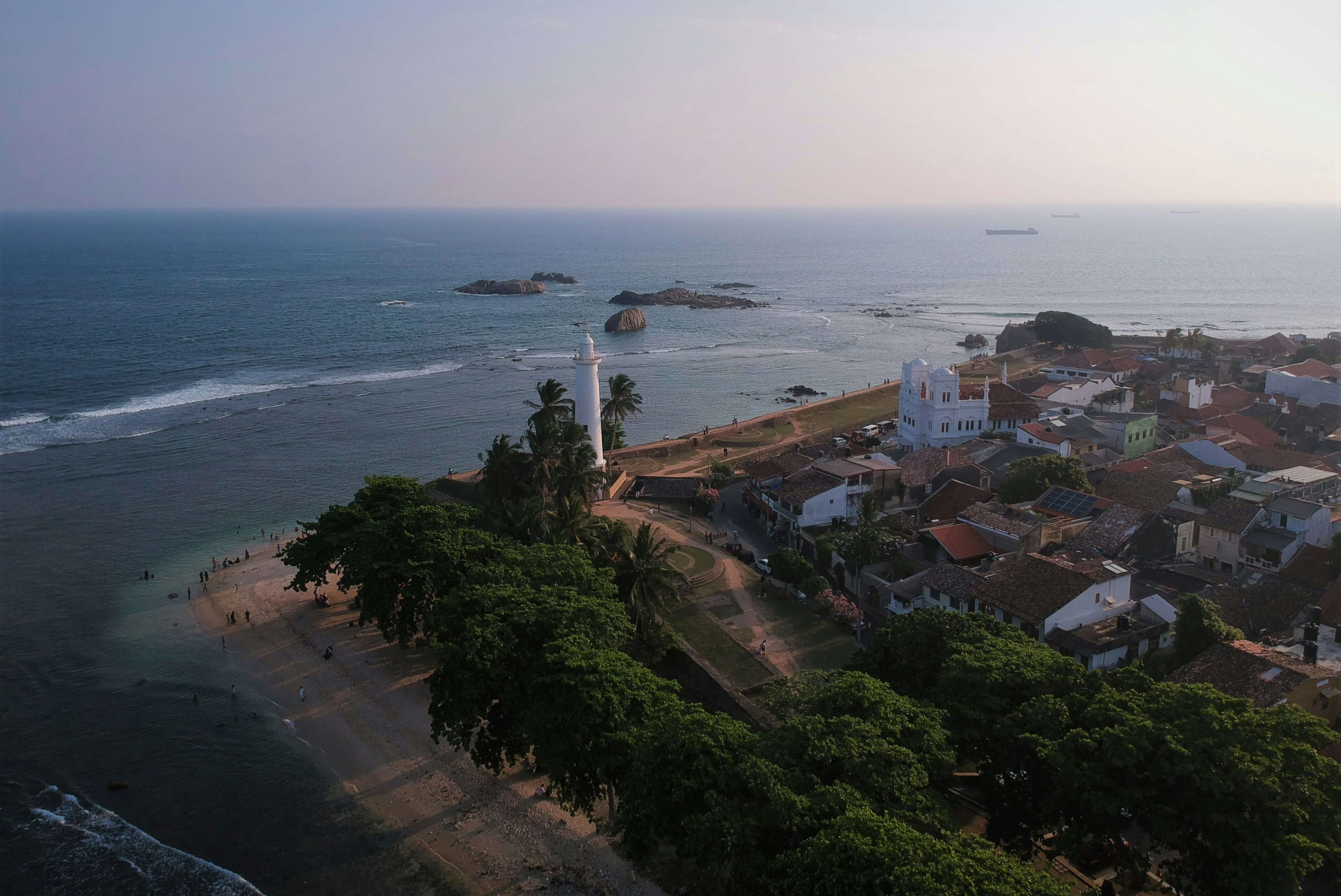 Southern Coastal Splendor: A Day Trip to Galle